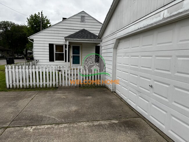 Building Photo - 22nd St