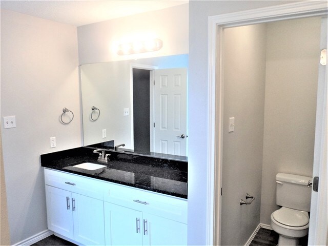 Building Photo - 14006 Honey Bee Ct