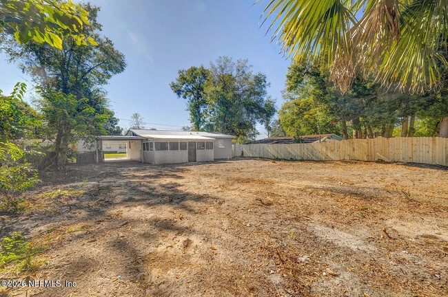 Building Photo - 7219 Stonehurst Rd N