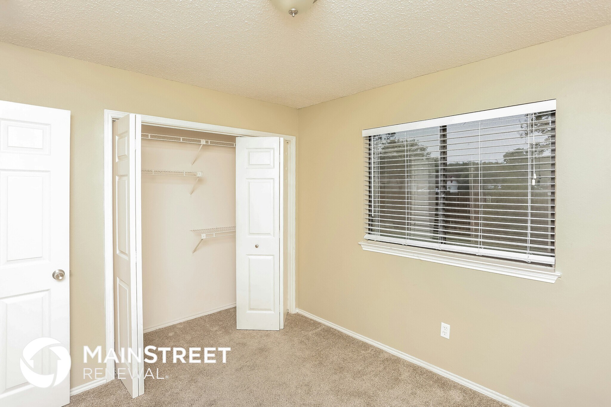 Building Photo - 4902 Waxwing Dr