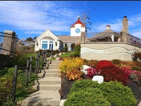 Building Photo - 257 Skyview Ct