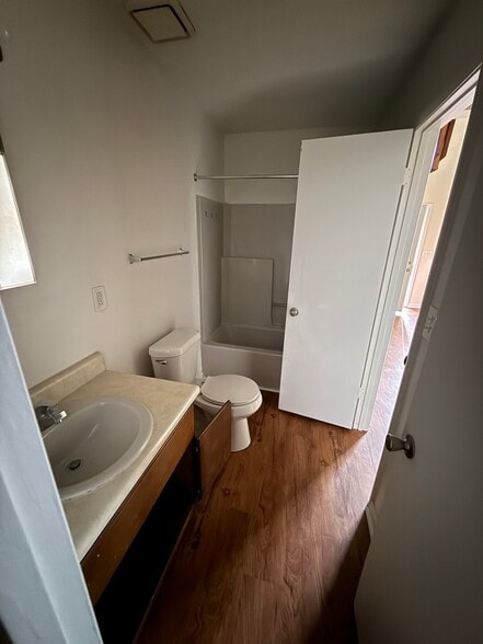 Building Photo - 1419 Ascent Trail NW