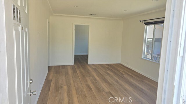 Building Photo - 640 W Glenoaks Blvd