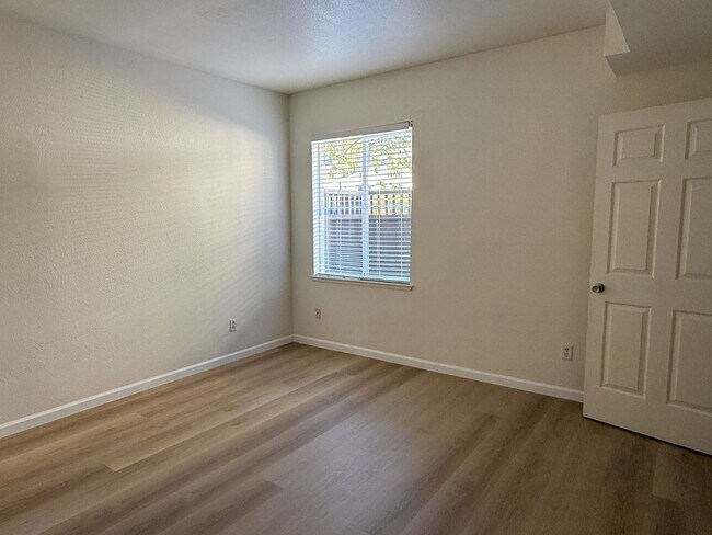 Building Photo - 2255 Showers Dr