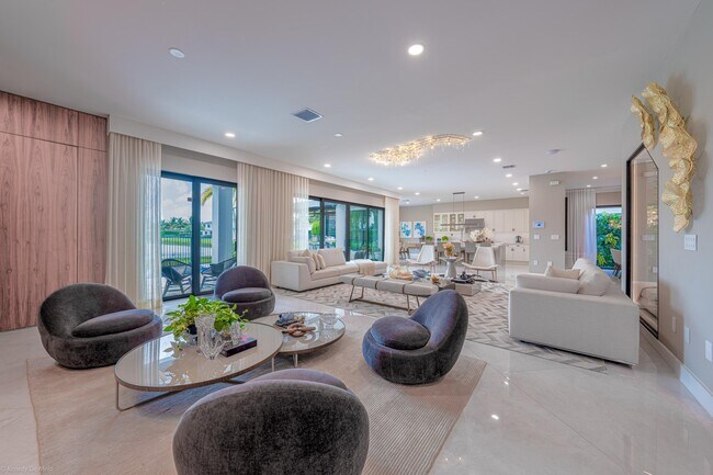 Building Photo - 17119 Aquavera Way
