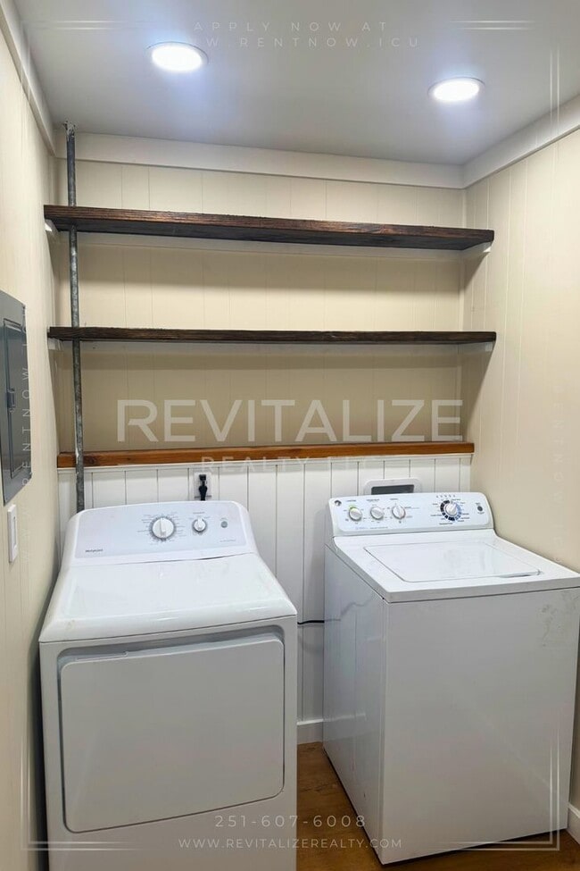 Building Photo - **Coming Soon** Stunning 3 Bedroom Home in...