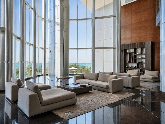 Building Photo - 17001 Collins Ave