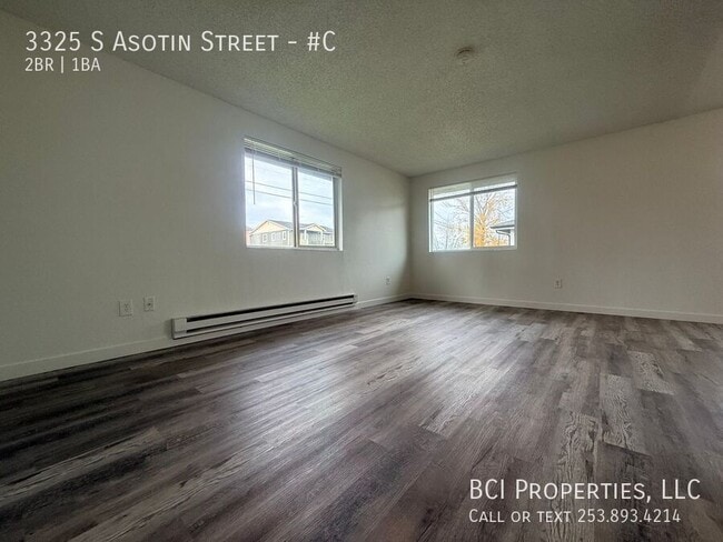Building Photo - 3325 S Asotin St