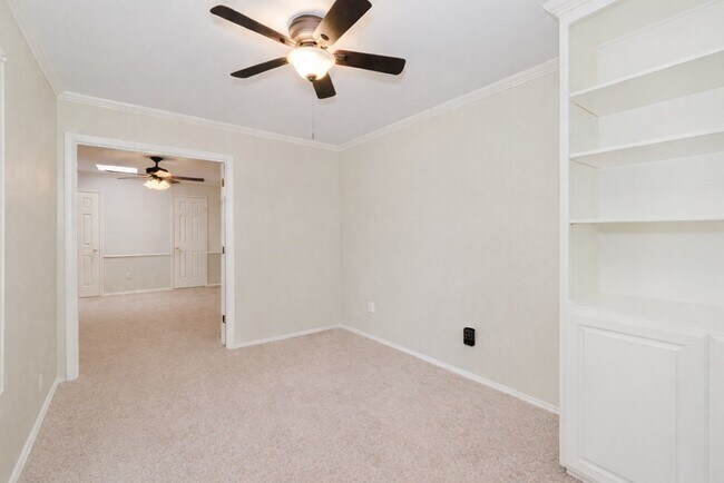 Building Photo - 3306 Haynes Ave