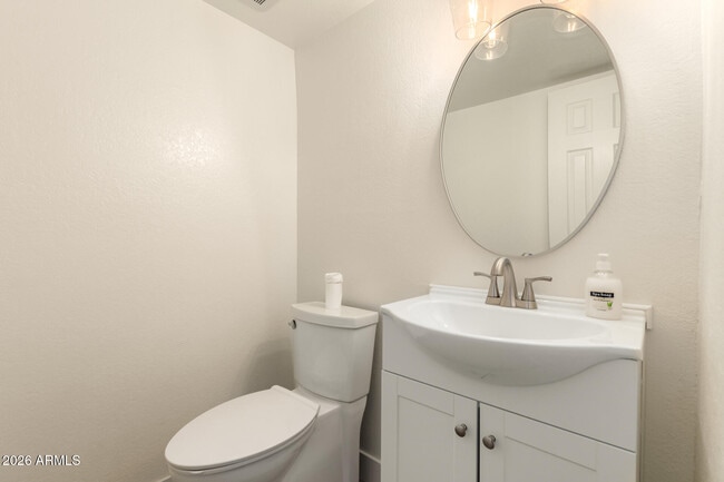 Building Photo - 3136 N 38th St