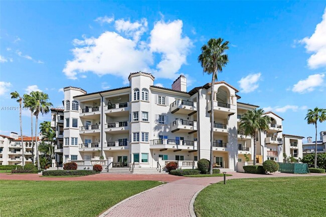 Building Photo - 2211 Fisher Island Dr