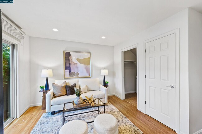 Building Photo - 1746 Candelero Ct