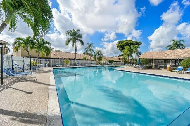 Building Photo - 9810 61st Way S