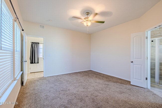 Building Photo - 1040 Indigo Sky St