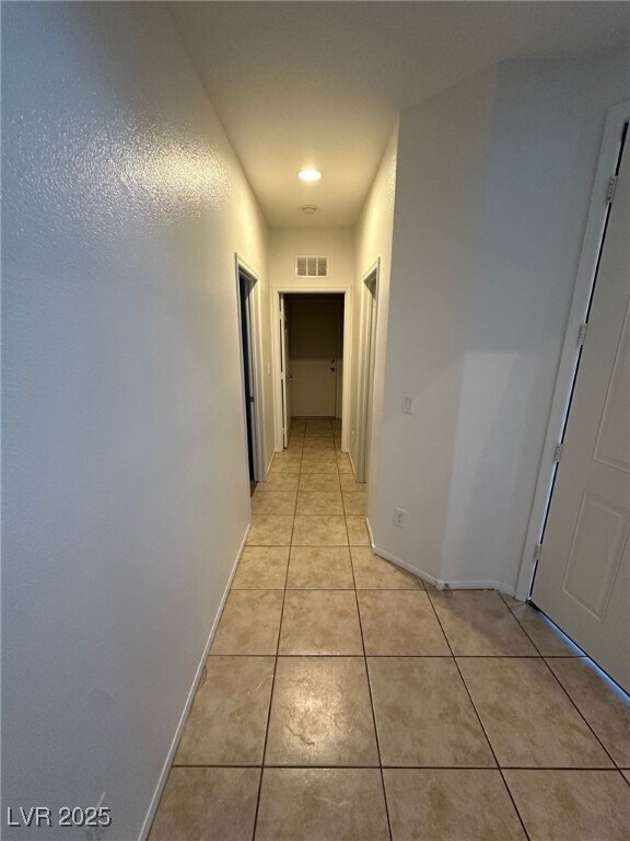 Building Photo - 972 Ambrosia Dr