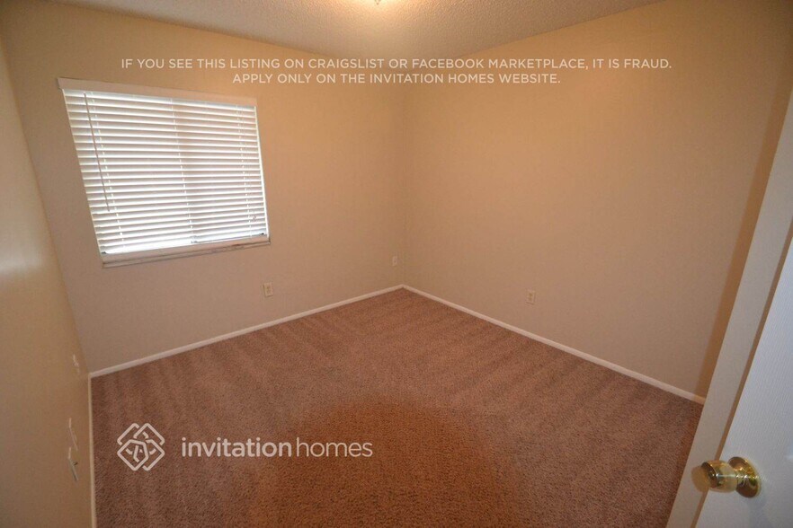 Building Photo - 5641 Westview Dr