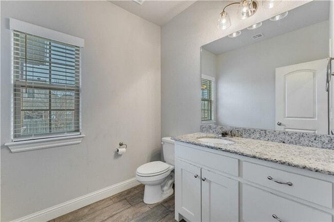 Building Photo - 582 Quartz Wy