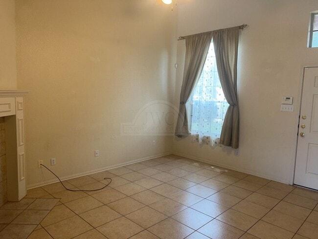 Building Photo - 5604 Bertha Dr