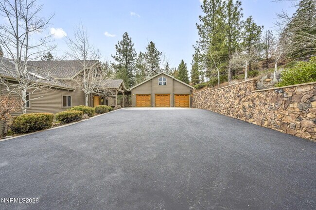 Building Photo - 54 Bennington Ct