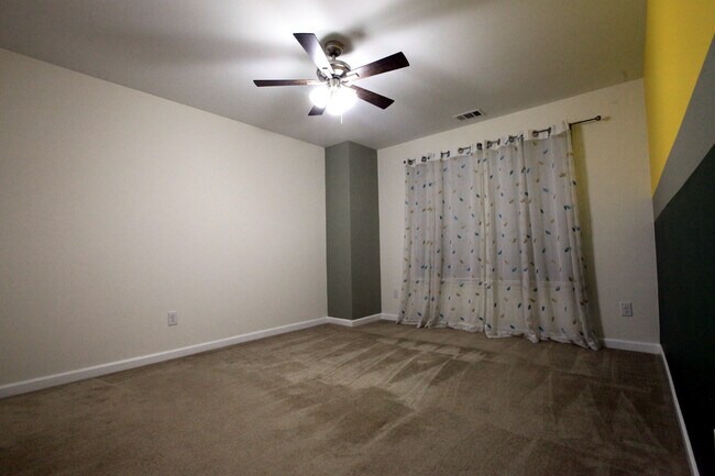 Building Photo - 1640 Brockton Ln