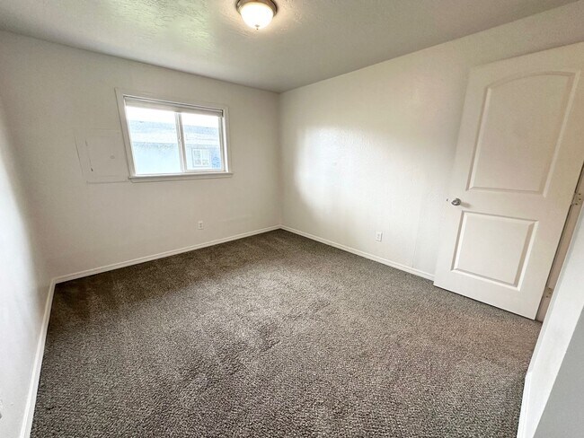 Building Photo - 207 N Indiana Ave