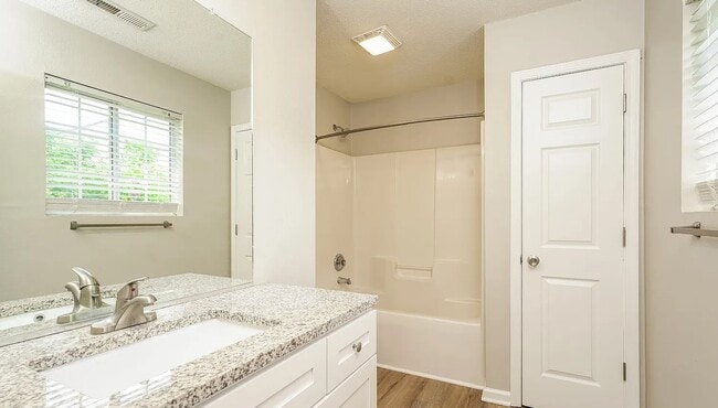 Building Photo - 3516 Chelsea Village Ln