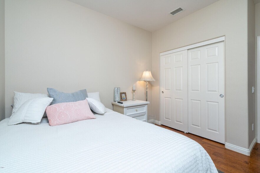 Building Photo - 715 Garonne St