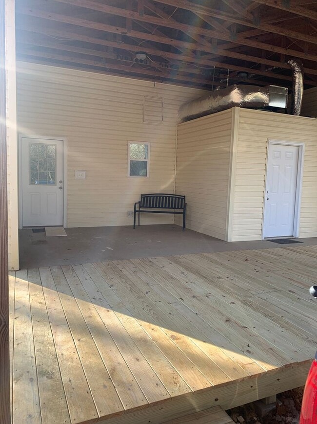 Building Photo - 966 Grayton Rd