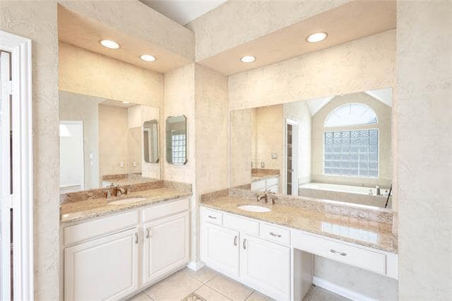 Building Photo - 3808 Hunters Trail