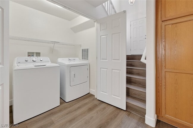 Building Photo - 3672 Via Vicchio