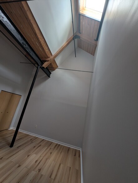 Building Photo - 160 Fremont St