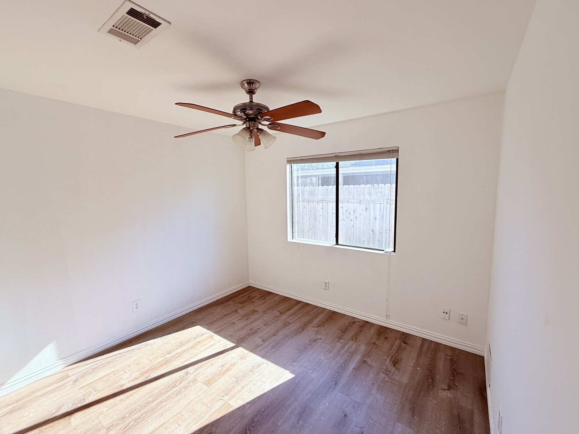 Building Photo - 914 Dover Pass