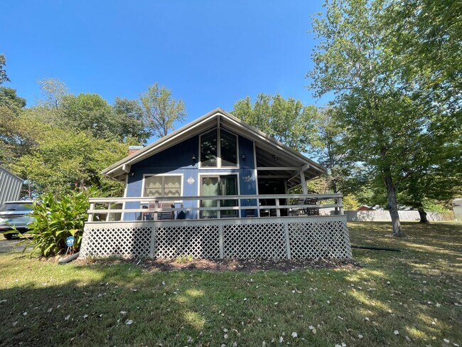 Building Photo - Furnished House at Lake Barkley