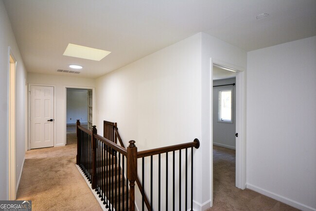 Building Photo - 2704 Margaret Mitchell Dr NW