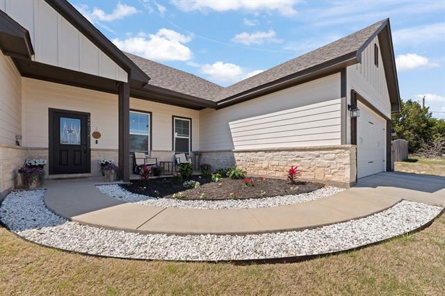 Building Photo - 2612 Dove Trail