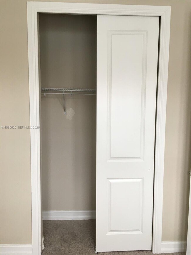 Building Photo - 1501 SW 113th Ave