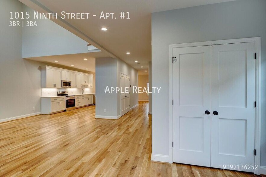 Building Photo - 1015 Ninth Street-Apt. #1