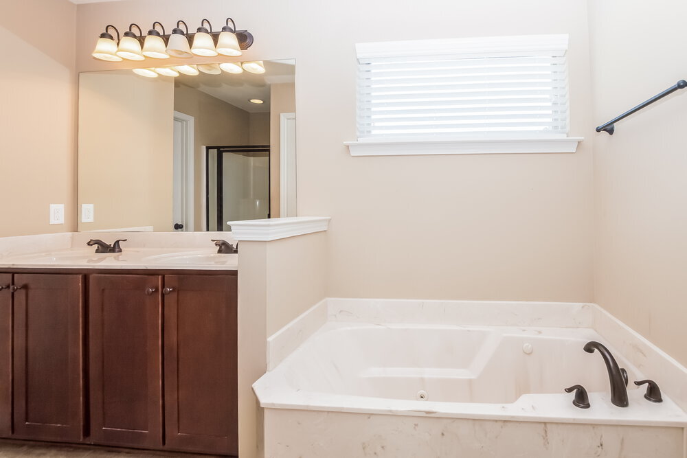 Building Photo - 2729 Miner Cove