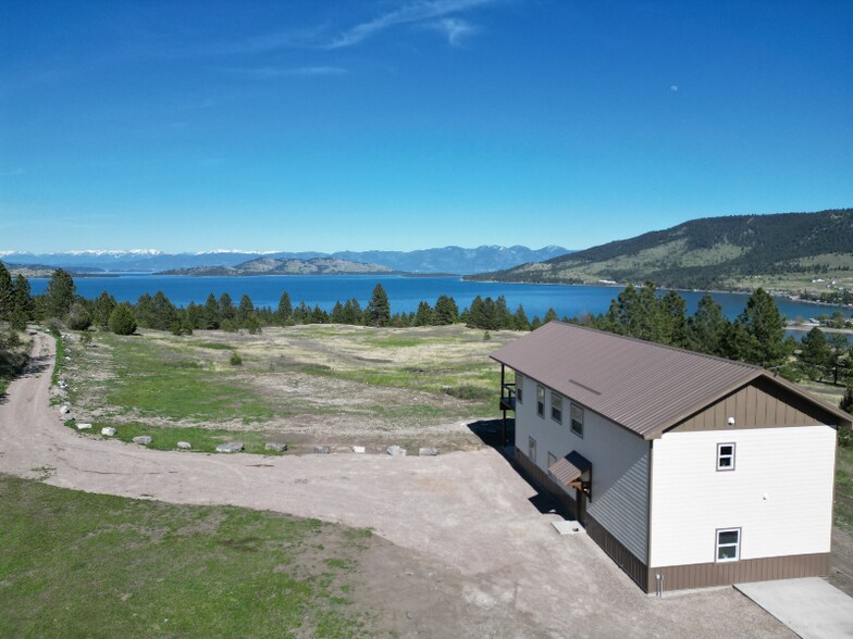 Building Photo - 27945 Island Butte Ln