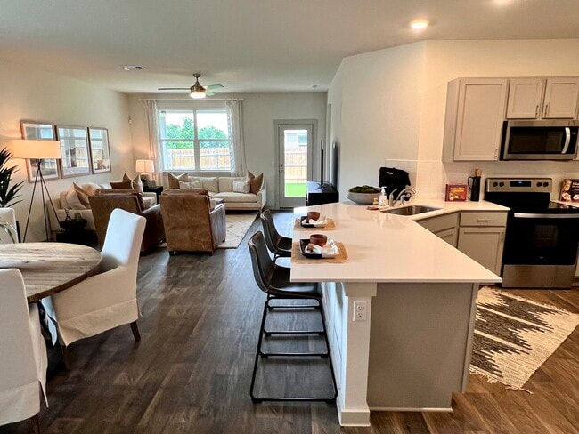 Building Photo - 101 Altamont St