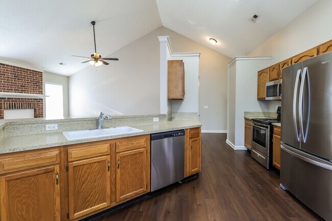 Building Photo - 13113 Peacock Ln