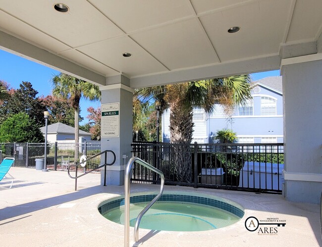 Building Photo - FOR RENT 2 BED 2 BATH CONDOMINIUM. AVAILABLE 1/10/2026.