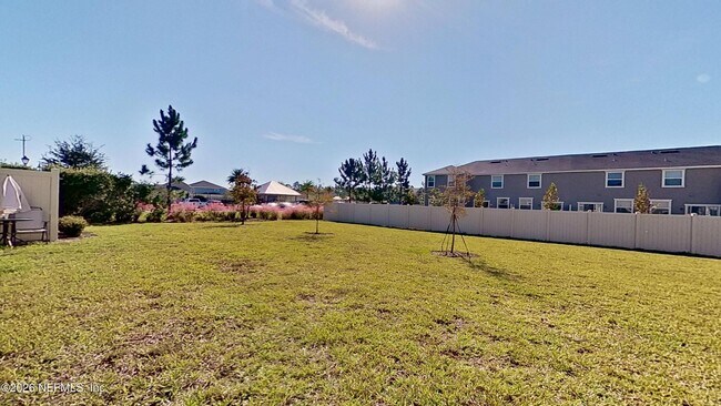 Building Photo - 9798 Fiddleback Ln