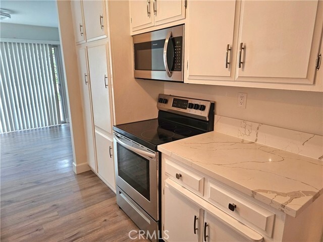 Building Photo - 370 Camino San Clemente