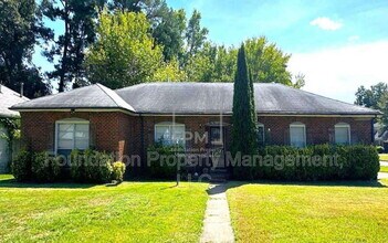 Building Photo - 5369 Scottsdale Ave
