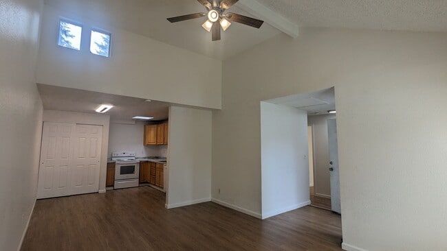 Building Photo - 4300 Sunset Blvd