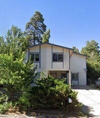 Building Photo - (LEASE PENDING) $2,125 - 3 Bedroom/1.5 Bath and Backyard. Christmas Tree Estates.