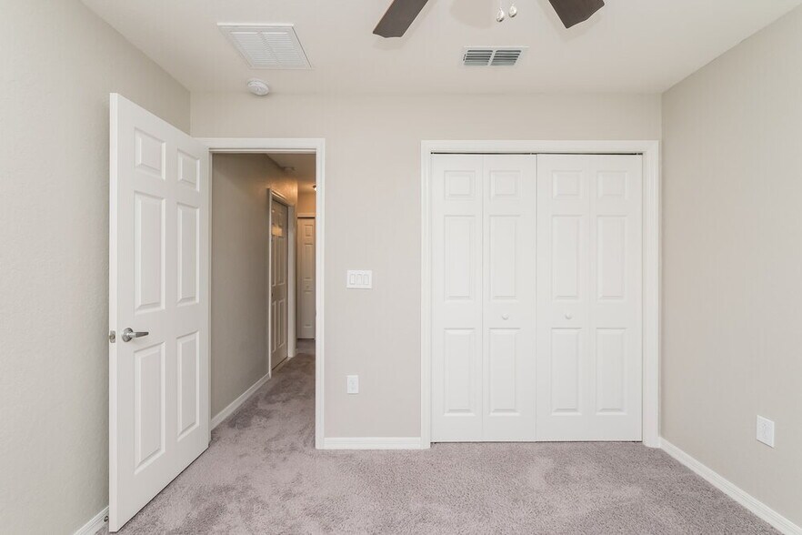 Building Photo - 8006 Brookeshire Dr