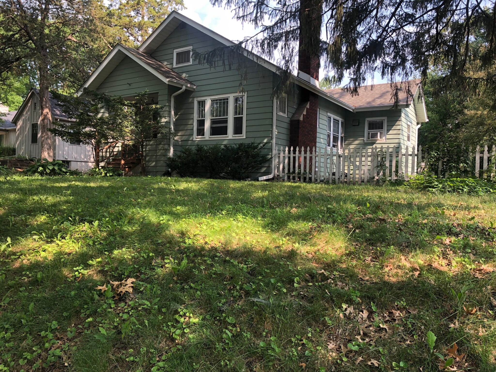 Building Photo - 124 Highland Dr