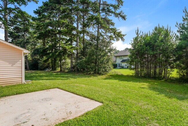 Building Photo - 2627 Country Trace SE